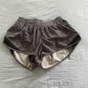 Lululemon low rise 2.5in grey shorts